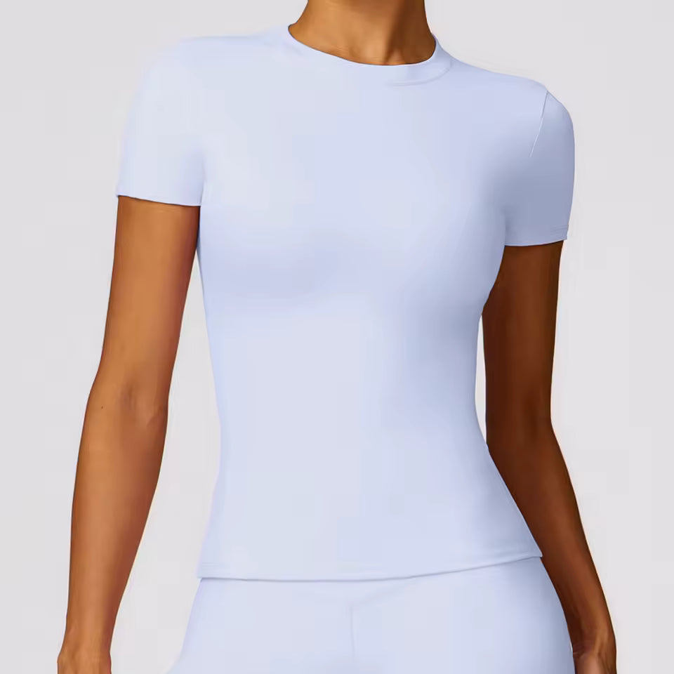 The Aura Seamless Sculpting Tee